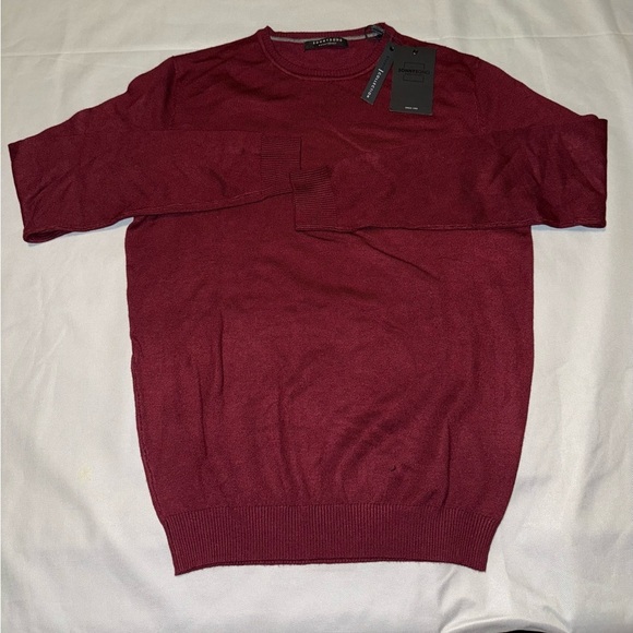 2/$35 NEW Academia Crew Neck Men Medium Soft Pullover Sweater Date Night Preppy - Picture 1 of 7